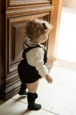 ⁦Velvet romper- Black⁩ – תמונה ⁦7⁩
