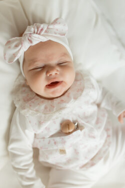 CAPSULE - PINK BABYGROW
