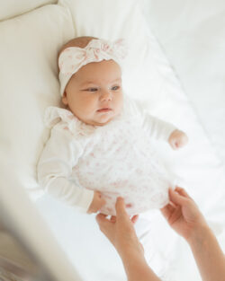 CAPSULE - PINK BABYGROW
