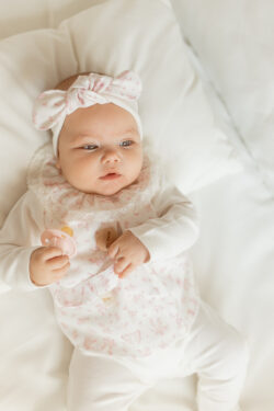 CAPSULE - PINK BABYGROW
