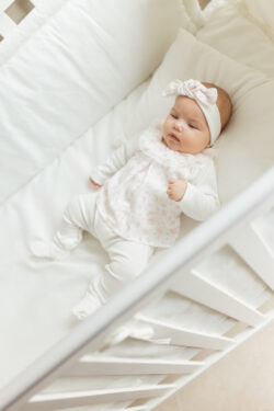 CAPSULE - PINK BABYGROW