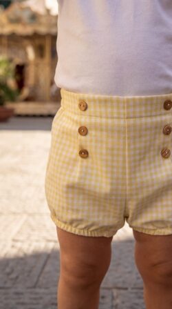 Malibu shorts detail