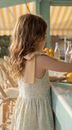 Margarita girls dress back