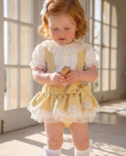 Melania Baby romper detail