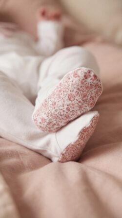 ⁦Adelina baby romper⁩ – תמונה ⁦4⁩