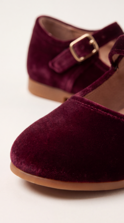 ⁦BURGUNDY VELVET BALLERINAS⁩ – תמונה ⁦4⁩