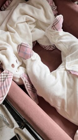 ⁦PINK CHATEAU BABYGROW⁩ – תמונה ⁦3⁩