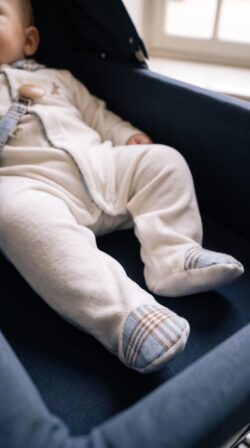 BLUE CHATEAU BABYGROW detail