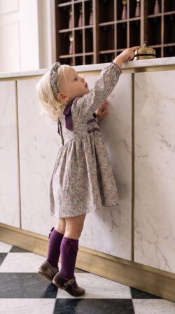 ⁦FLORAL MUSE BABY DRESS⁩ – תמונה ⁦4⁩